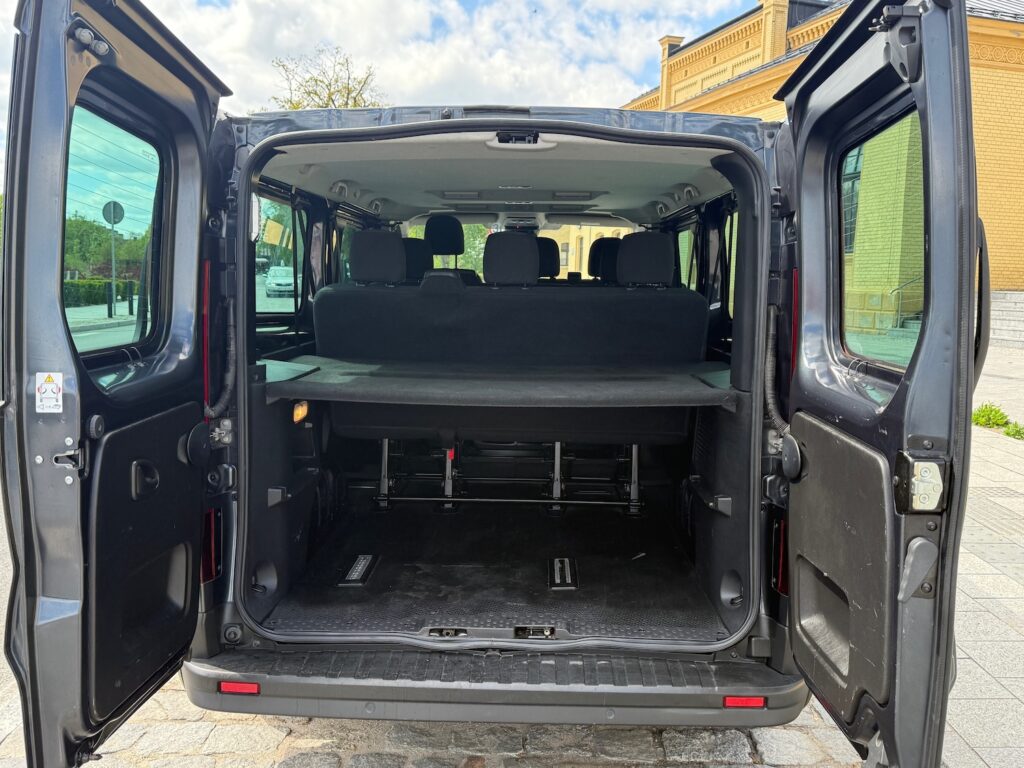 Renault Trafic Long L2 2023 09