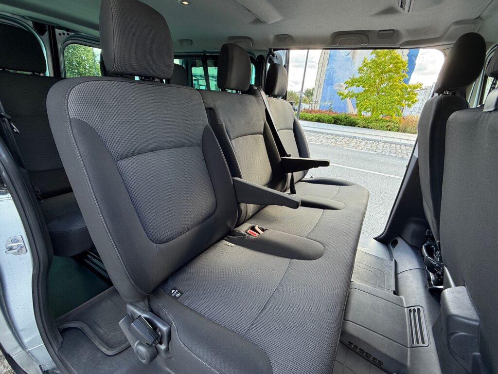 Renault Trafic L2 11