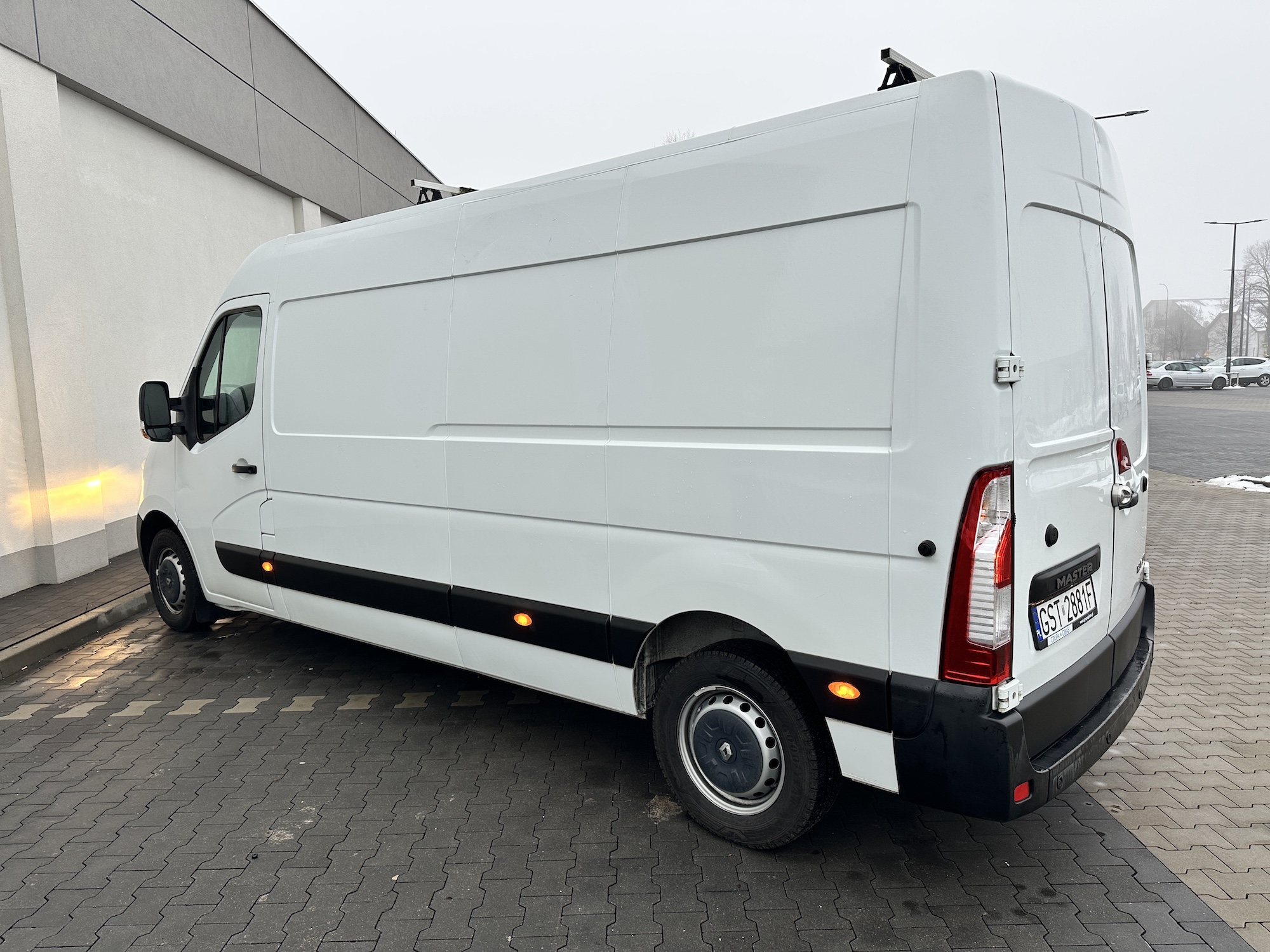Renault Master L3H2 - dostawczy