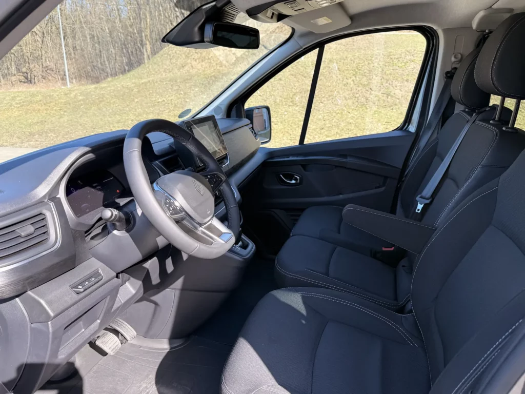 Renault Trafic Long L2 12 Automat